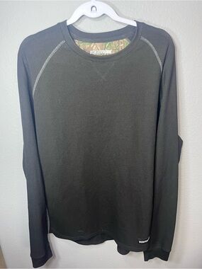 Realtree Men's Black Crewneck Thermal Pullover